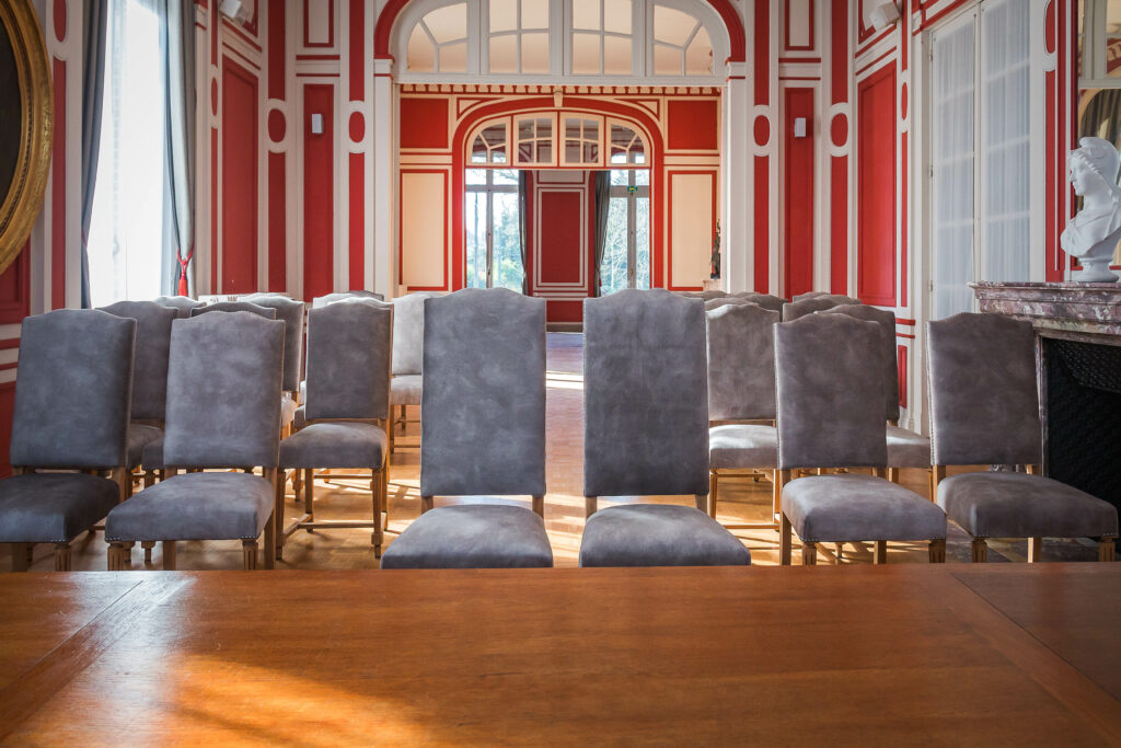 fauteuils recustomisés à l'Hôtel de ville
